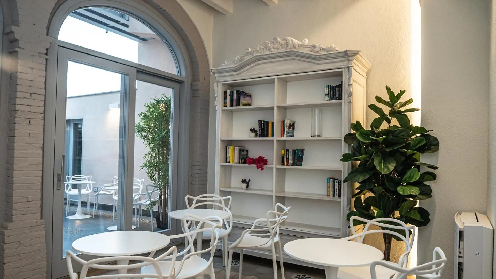 Tanit Rooms & Spa Villasimius 0*,