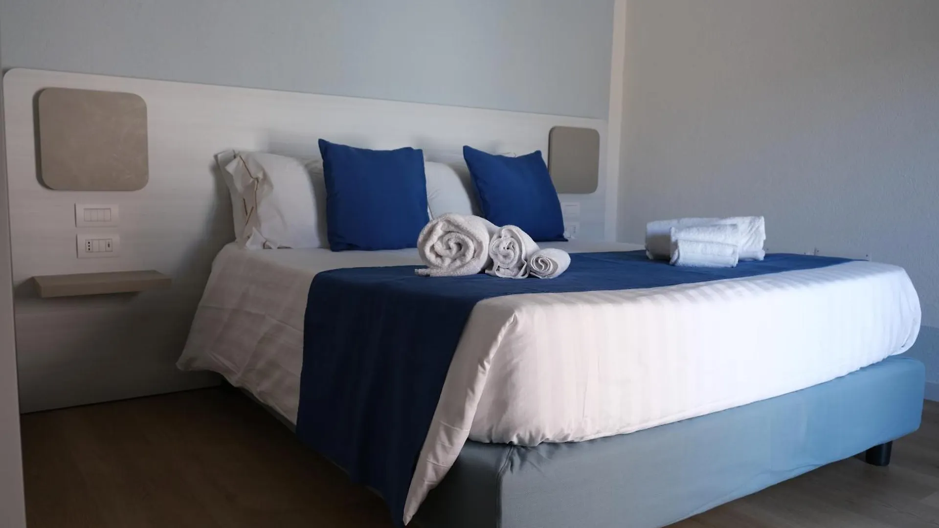 Bed & Breakfast Tanit Rooms & Spa Villasimius