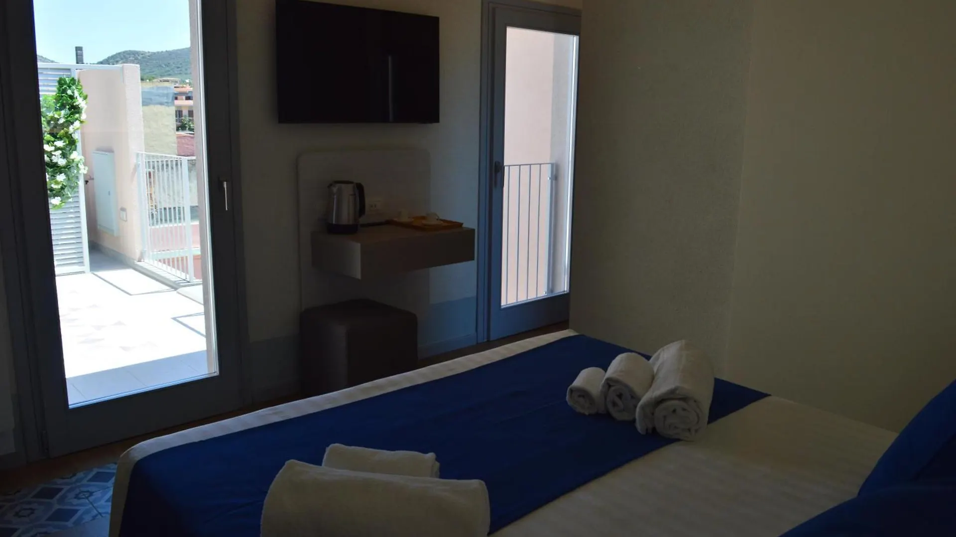 Tanit Rooms & Spa Villasimius Bed & Breakfast
