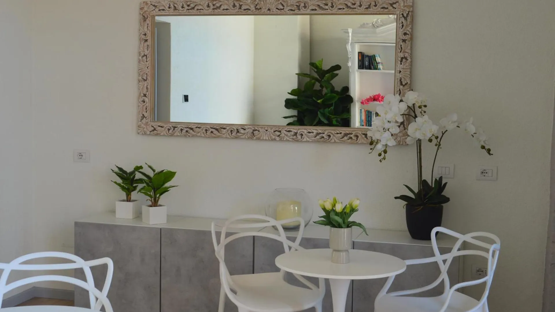 Tanit Rooms & Spa Villasimius 0*,